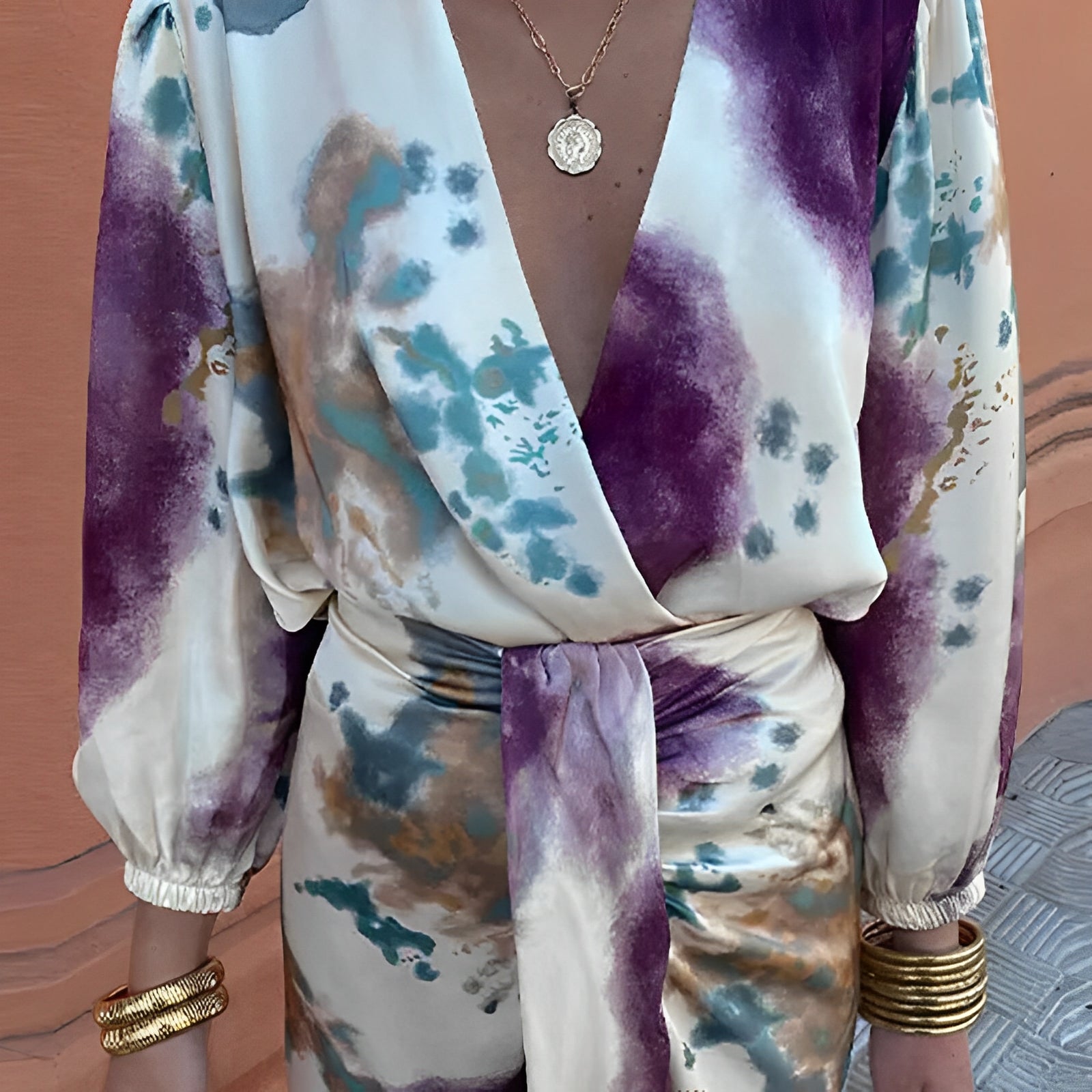 Jazmyn - Fashionable V-Neck Dress