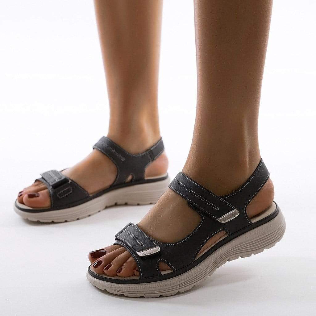 Crisha - Orthopedic Sandals with Support and Elegance